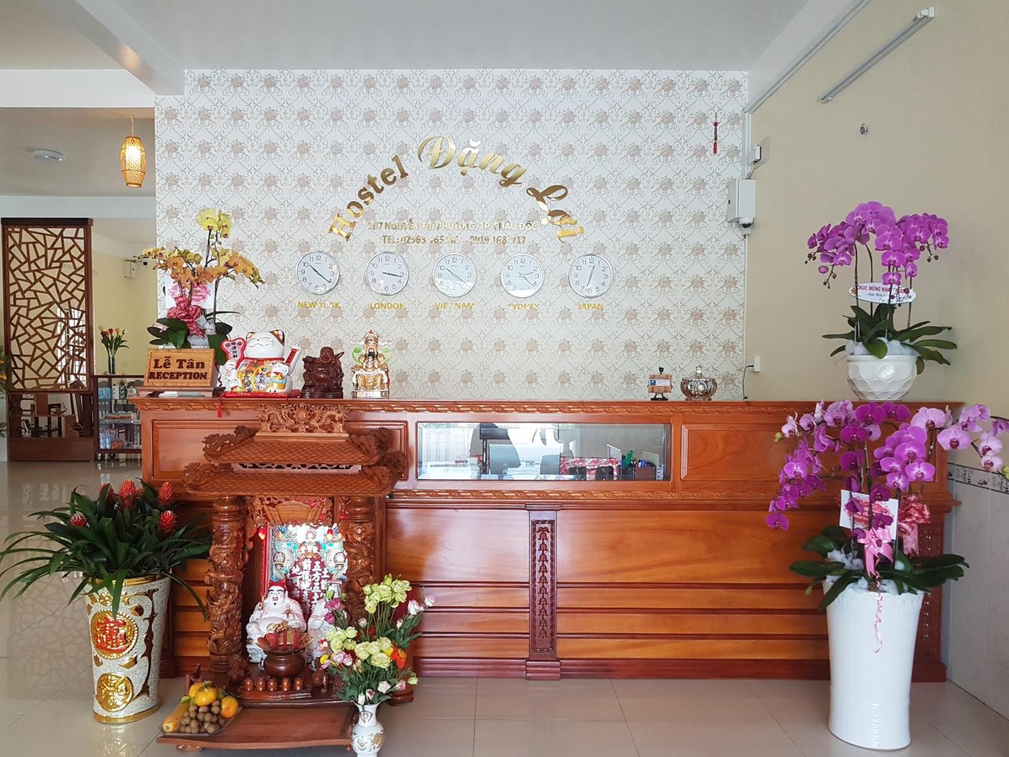 Hostel Dang Loi ホステルダンロイ Chau Doc Exterior photo