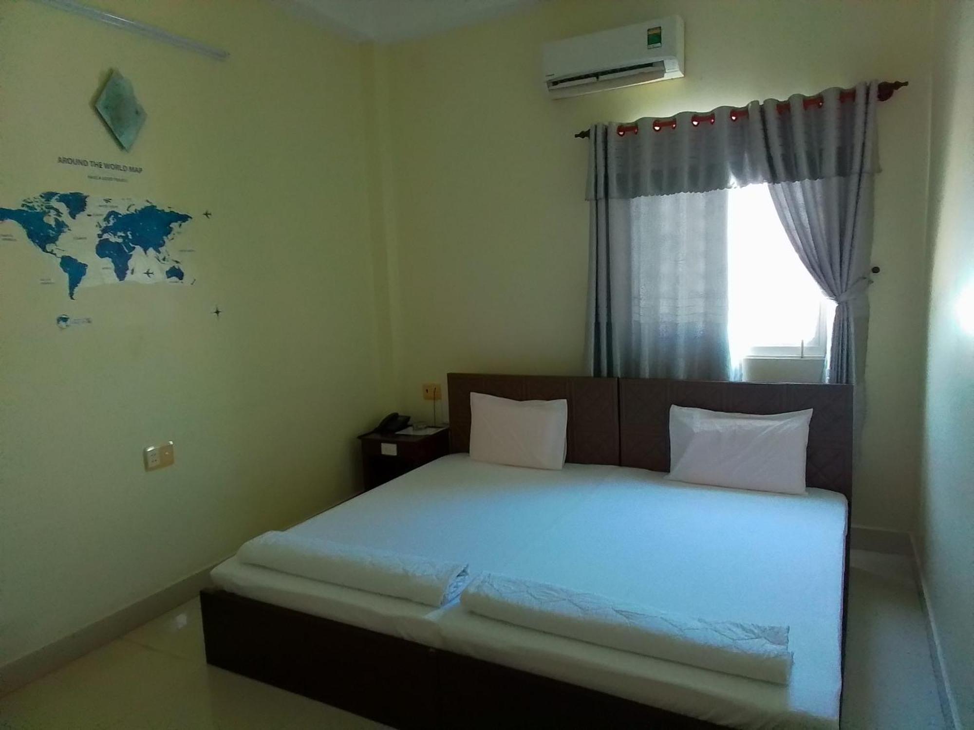 Hostel Dang Loi ホステルダンロイ Chau Doc Exterior photo